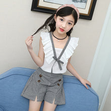Load image into Gallery viewer, Vest + Floral Pants 2PCS Costumes
