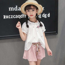 Load image into Gallery viewer, Vest + Floral Pants 2PCS Costumes
